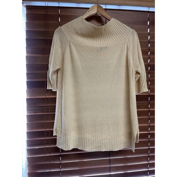 Cozy Casual Cream Short-Sleeve Ribbed Knit Pullover Sweater | Size S/M - Picture 2 of 4
